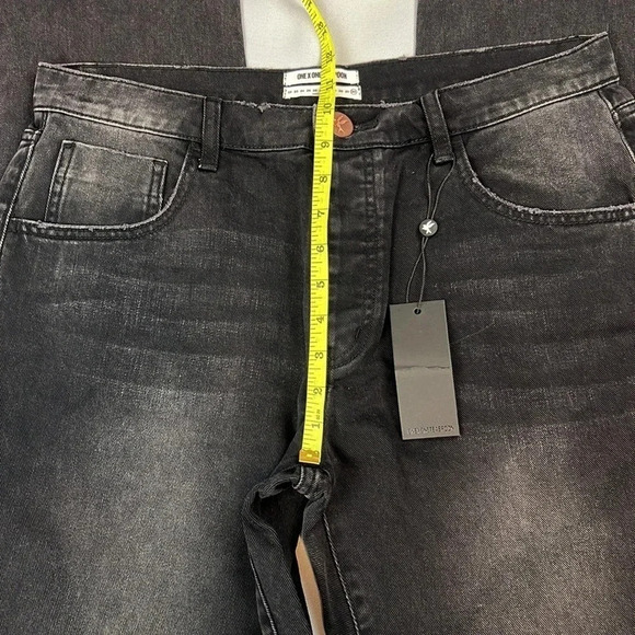 NEW ONE TEASPOON Truckers Mid Rise Straight Leg Distressed Frayed Hem Jean - Picture 11 of 12